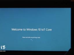 Surface RTװWin10 IoTϵͳƵʾع