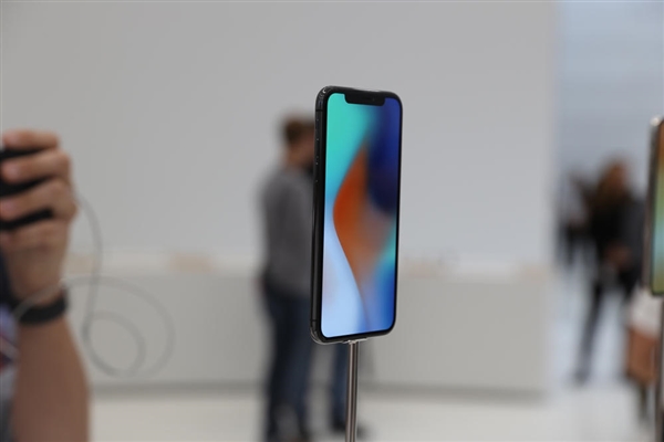 iPhone XֻǿʼƻıOLED»Ļ