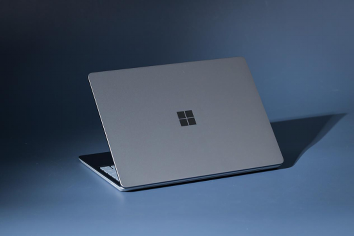 Surface Laptop Go